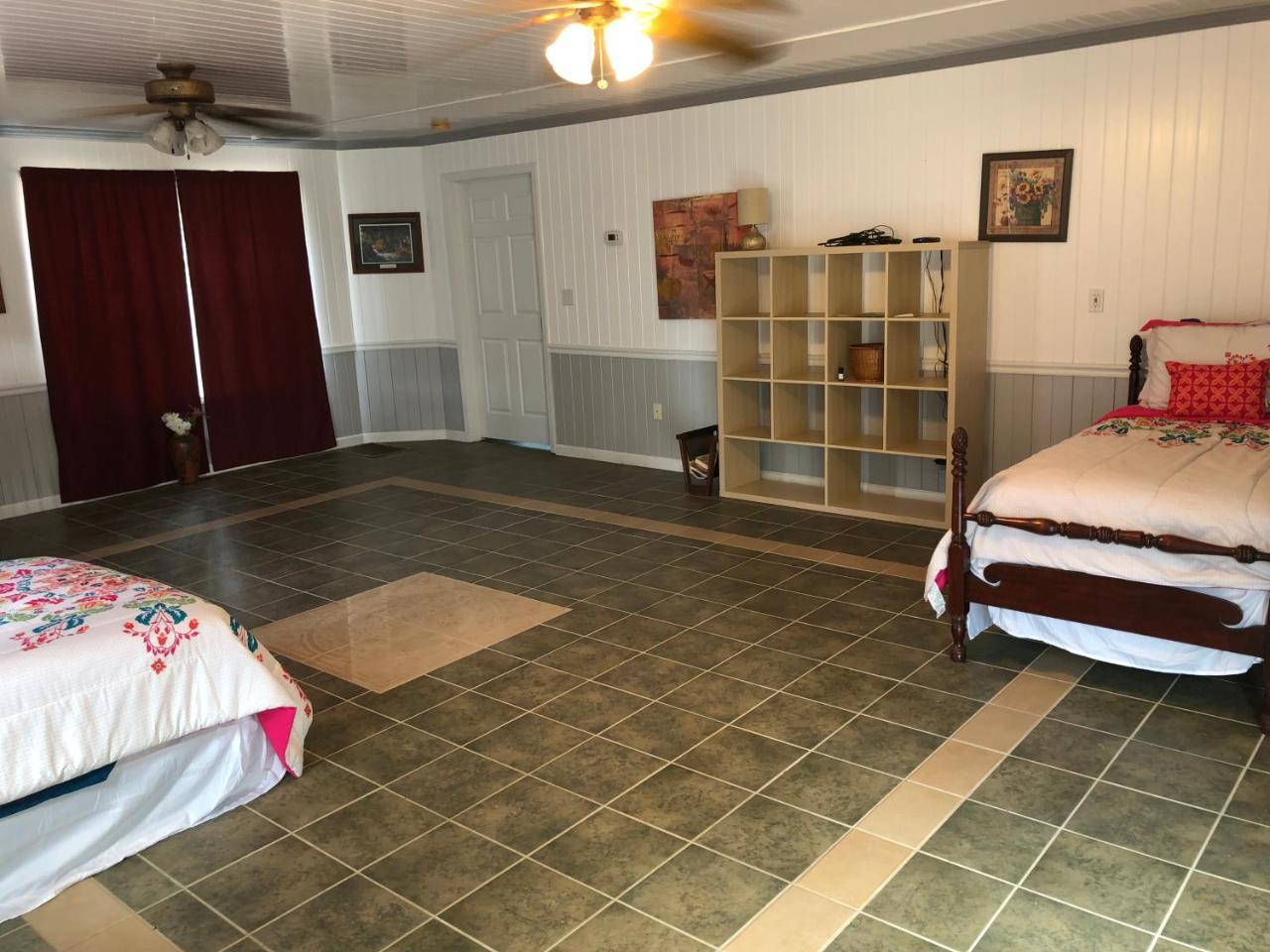 ホテルMitchell Manor At Fall Creek Falls Pikeville エクステリア 写真