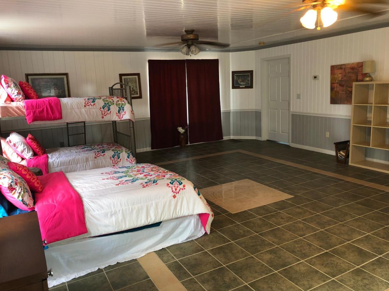 ホテルMitchell Manor At Fall Creek Falls Pikeville エクステリア 写真