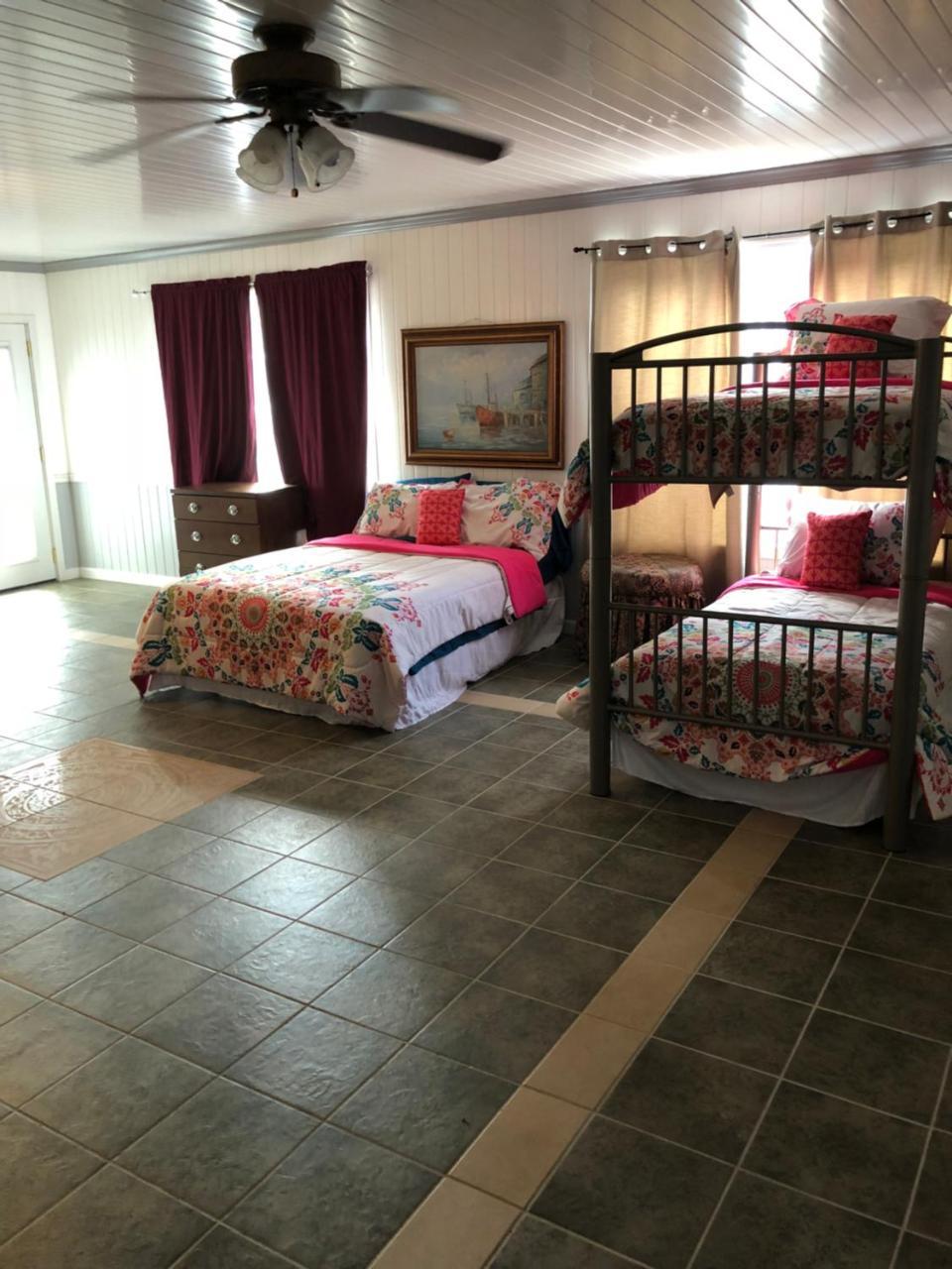ホテルMitchell Manor At Fall Creek Falls Pikeville エクステリア 写真