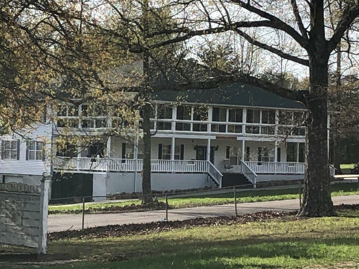 ホテルMitchell Manor At Fall Creek Falls Pikeville エクステリア 写真